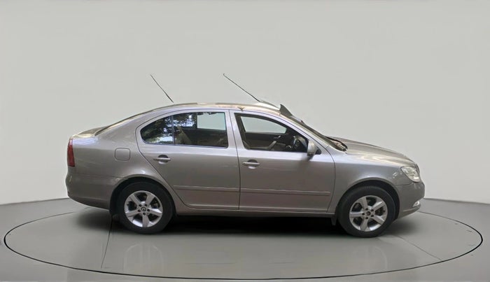 2012 Skoda Laura ELEGANCE 2.0 TDI CR AT, Diesel, Automatic, 1,05,597 km, exterior