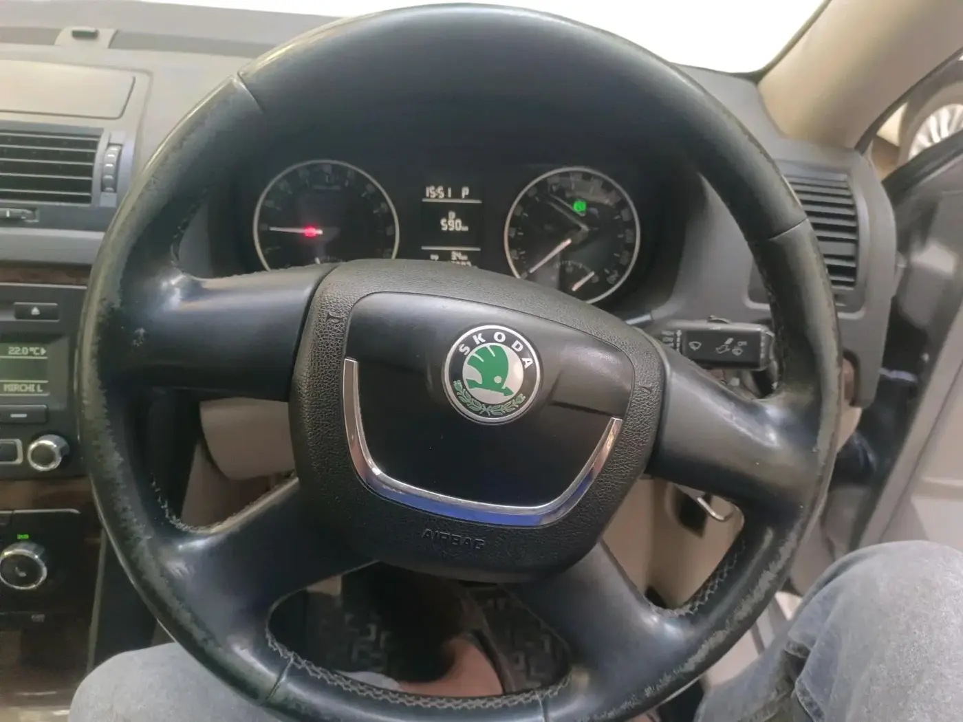 2012 Skoda Laura ELEGANCE 2.0 TDI CR AT, Diesel, Automatic, 1,05,597 km, interior