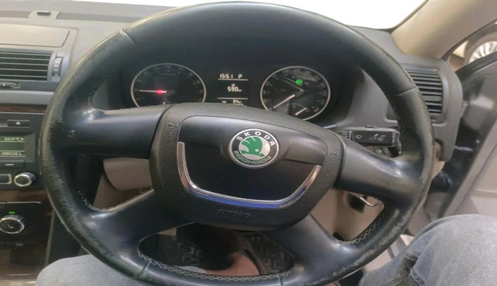 2012 Skoda Laura ELEGANCE 2.0 TDI CR AT, Diesel, Automatic, 1,05,597 km, interior