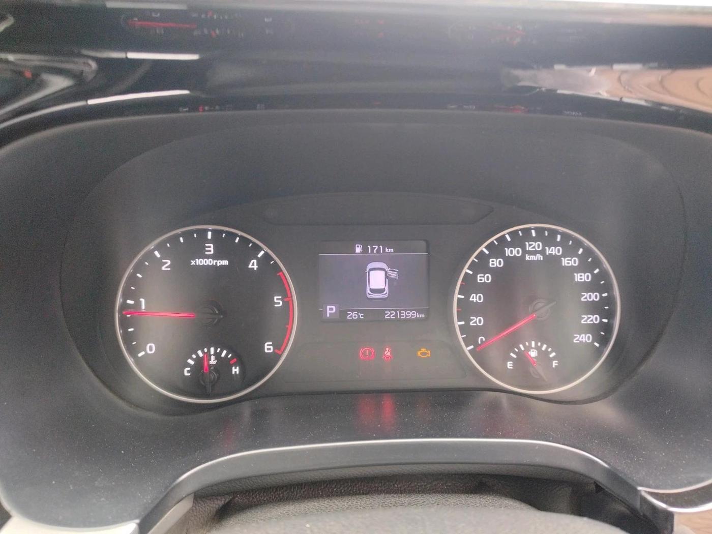 2020 KIA SELTOS HTK PLUS AT 1.5 DIESEL, Diesel, Automatic, 2,21,399 km, interior