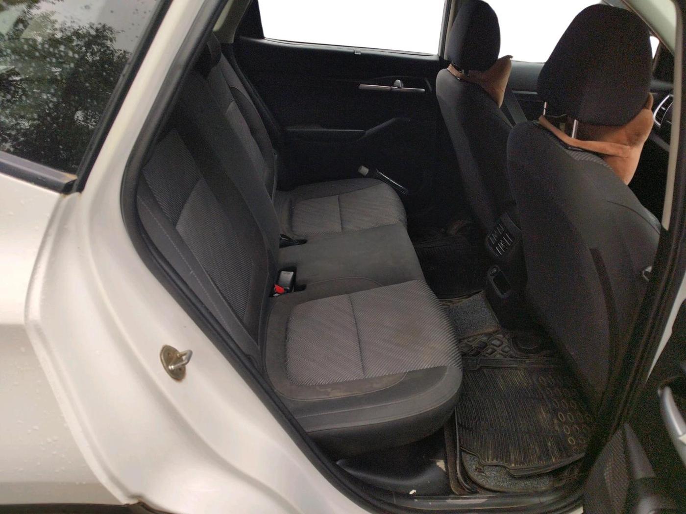 2020 KIA SELTOS HTK PLUS AT 1.5 DIESEL, Diesel, Automatic, 2,21,399 km, interior