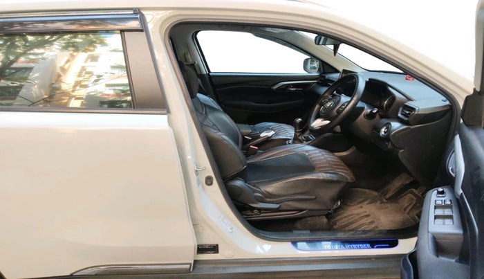 2023 Toyota URBAN CRUISER HYRYDER S NEO DRIVE, Petrol, Manual, 34,927 km, interior