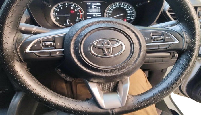 2023 Toyota URBAN CRUISER HYRYDER S NEO DRIVE, Petrol, Manual, 34,927 km, interior