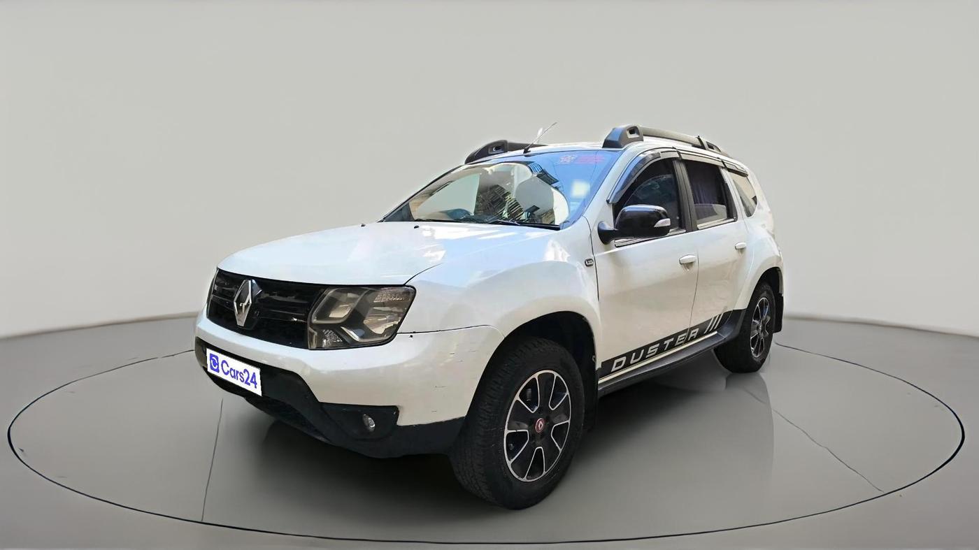 2017 Renault Duster RXS CVT, CNG, Automatic, 1,13,757 km, exterior