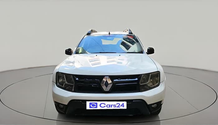 2017 Renault Duster RXS CVT, CNG, Automatic, 1,13,757 km, exterior