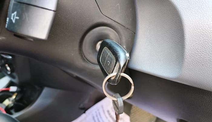 2017 Renault Duster RXS CVT, CNG, Automatic, 1,13,757 km, interior