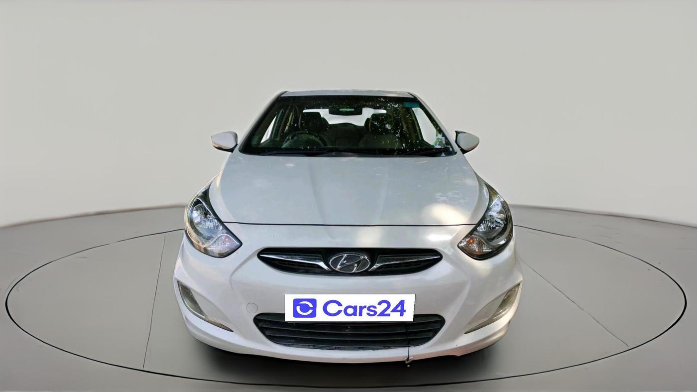 2013 Hyundai Verna FLUIDIC 1.6 CRDI SX, Diesel, Manual, 2,73,283 km, exterior