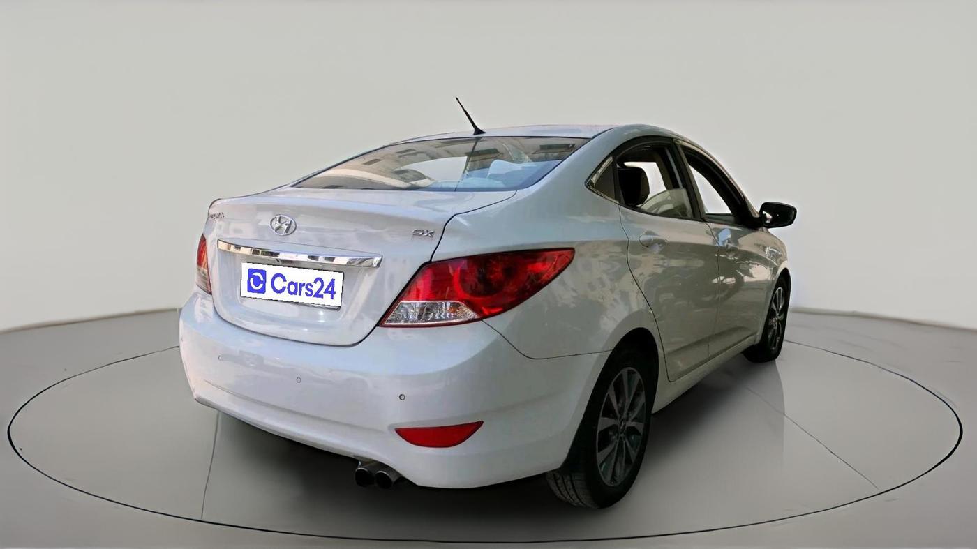 2013 Hyundai Verna FLUIDIC 1.6 CRDI SX, Diesel, Manual, 2,73,283 km, exterior