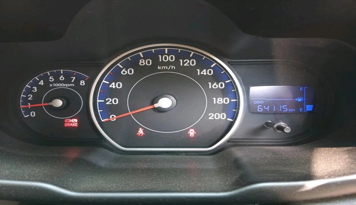 2011 Hyundai i10 SPORTZ 1.2, Petrol, Manual, 64,115 km, interior