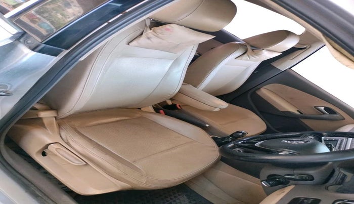 2015 Volkswagen Vento HIGHLINE DIESEL 1.5, Diesel, Manual, 2,46,252 km, interior