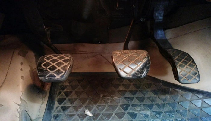 2015 Volkswagen Vento HIGHLINE DIESEL 1.5, Diesel, Manual, 2,46,252 km, interior