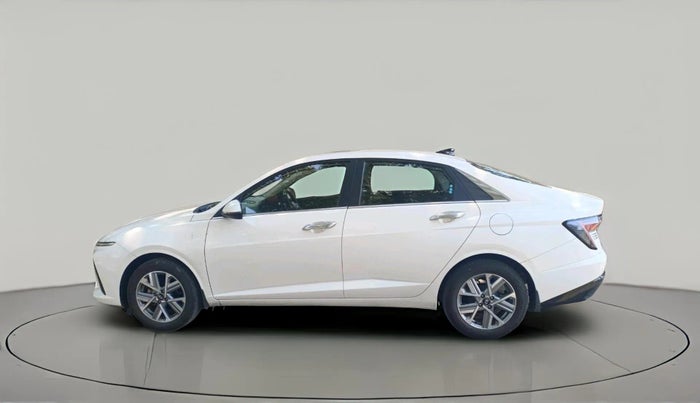 2024 Hyundai Verna  SX 1.5 MPI IVT, Petrol, Automatic, 15,370 km, exterior