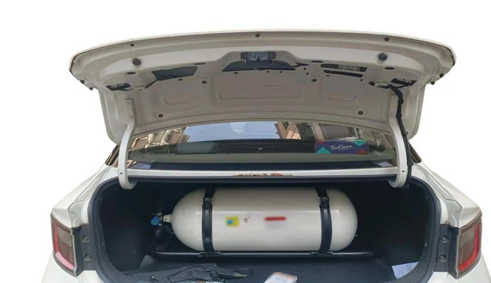 2023 Hyundai AURA SX 1.2 CNG, CNG, Manual, 46,499 km, exterior