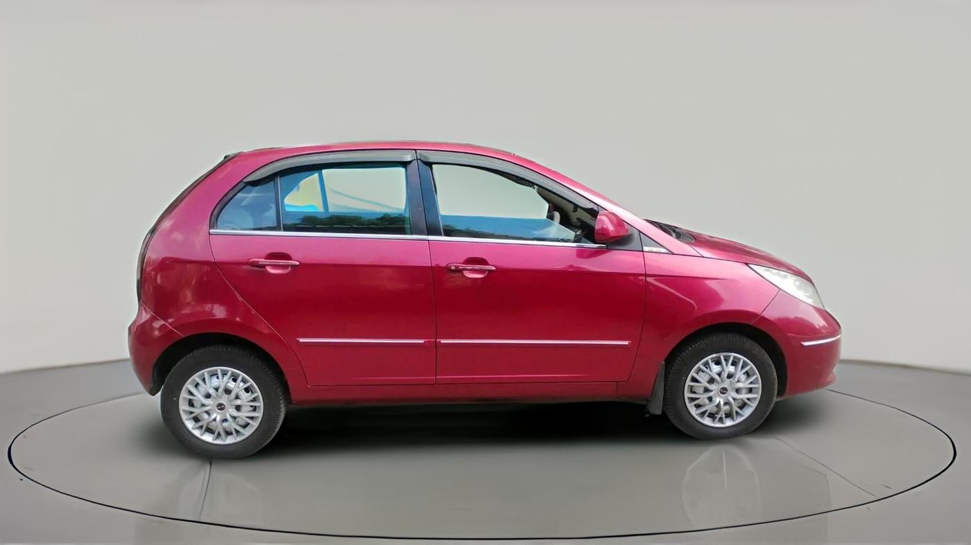 2012 Tata Indica Vista VX 90PS, Diesel, Manual, 1,05,119 km, exterior