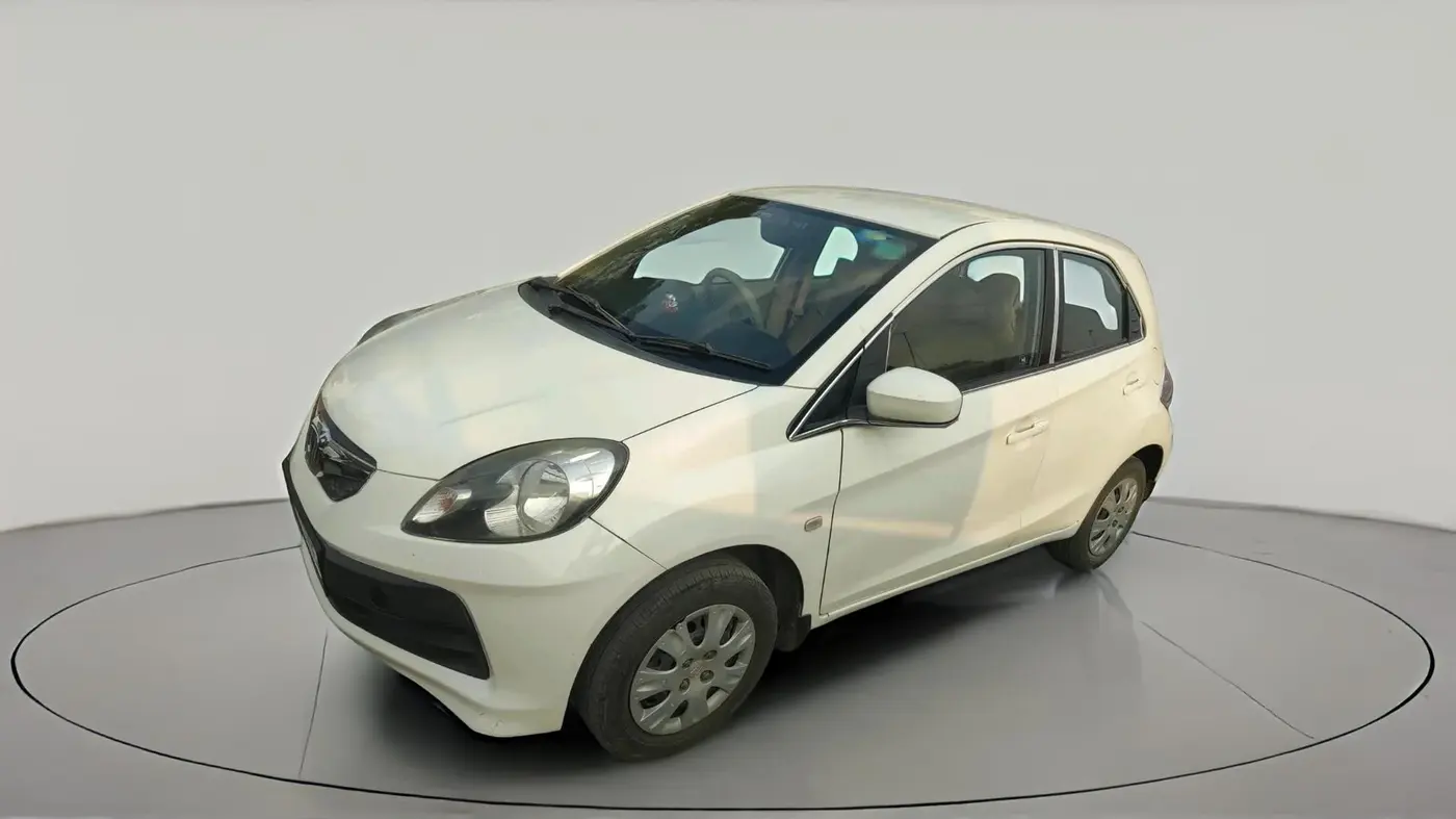 2014 Honda Brio S MT, CNG, Manual, 58,692 km, exterior