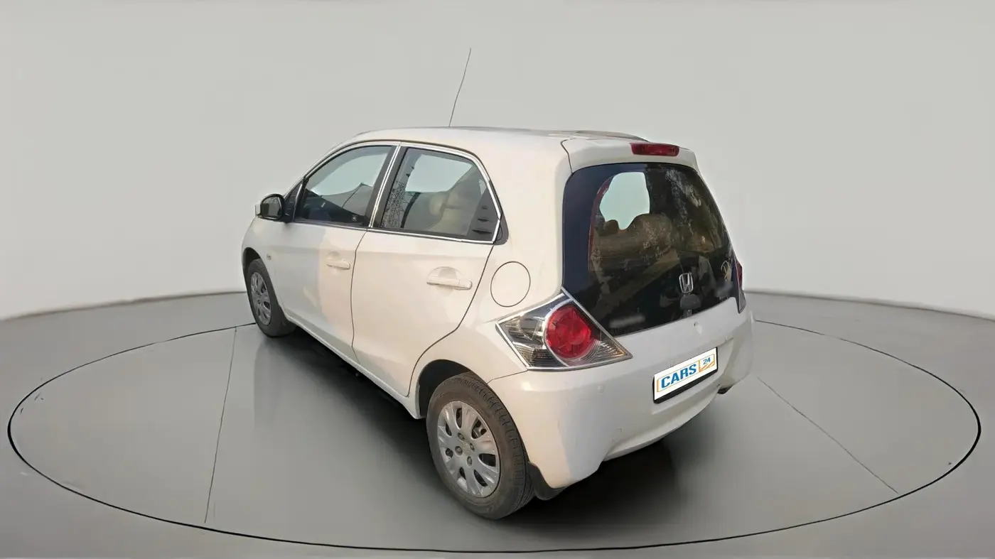 2014 Honda Brio S MT, CNG, Manual, 58,692 km, exterior
