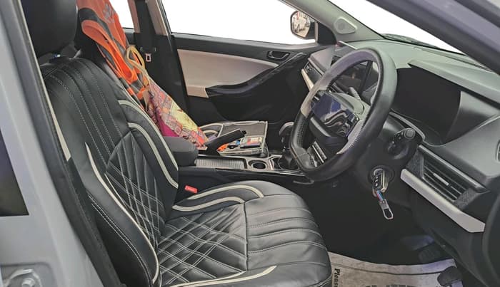 2025 Tata NEXON Pure Plus (S) 1.2 iCNG 6MT, CNG, Manual, 20,857 km, interior