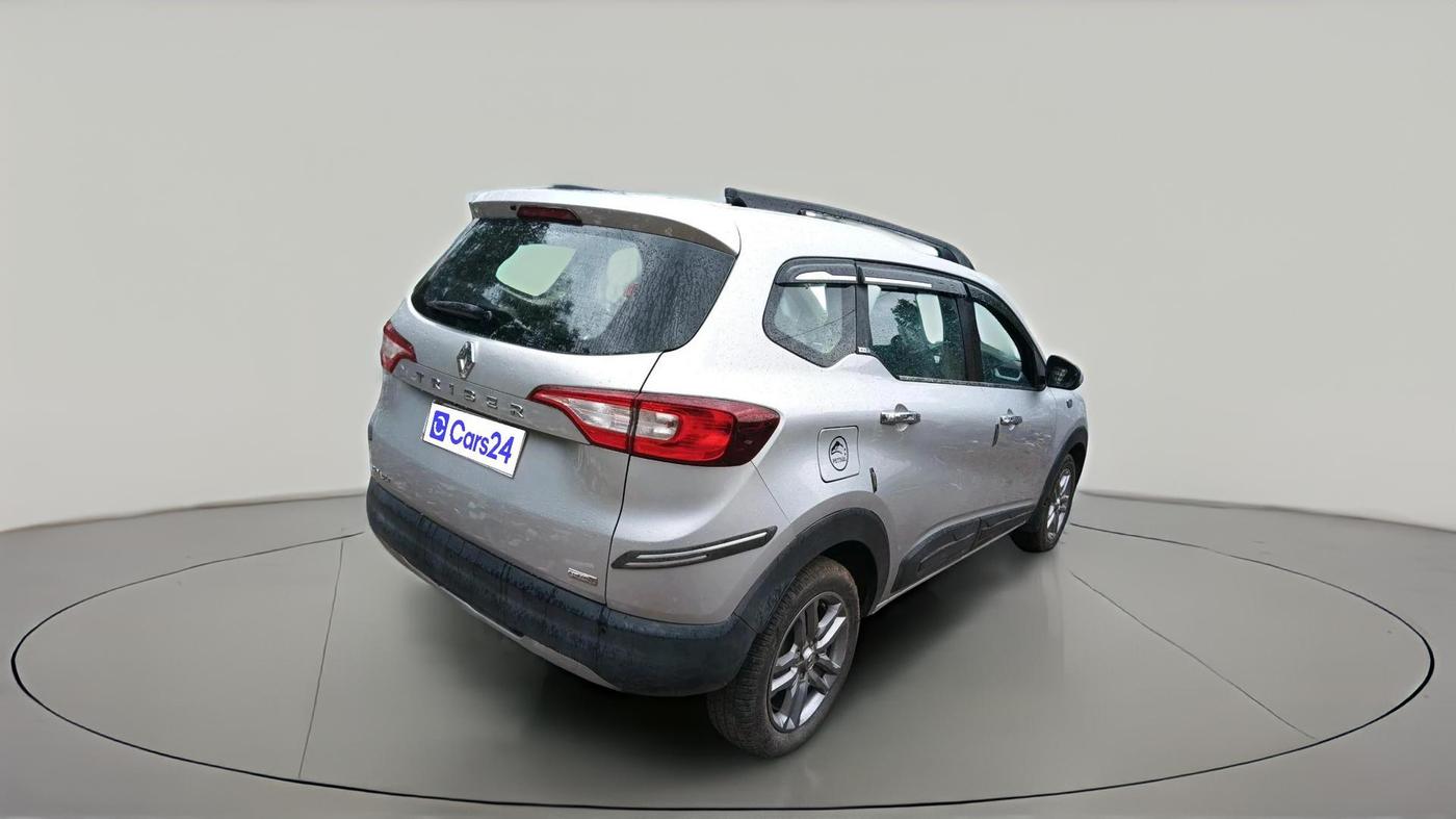 2021 Renault TRIBER RXZ, Petrol, Manual, 41,446 km, exterior