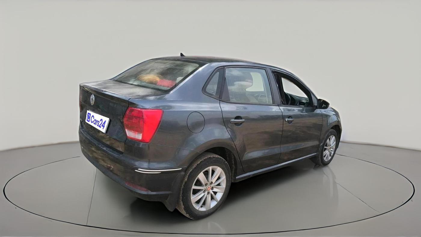 2016 Volkswagen Ameo HIGHLINE1.2L, Petrol, Manual, 48,429 km, exterior