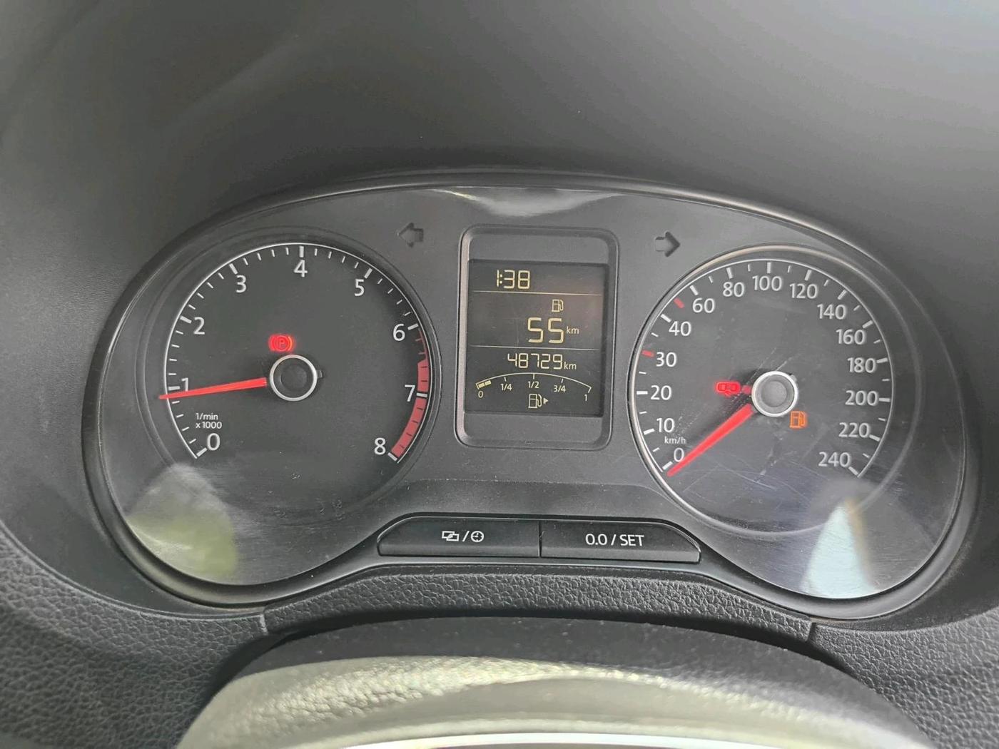 2016 Volkswagen Ameo HIGHLINE1.2L, Petrol, Manual, 48,429 km, interior
