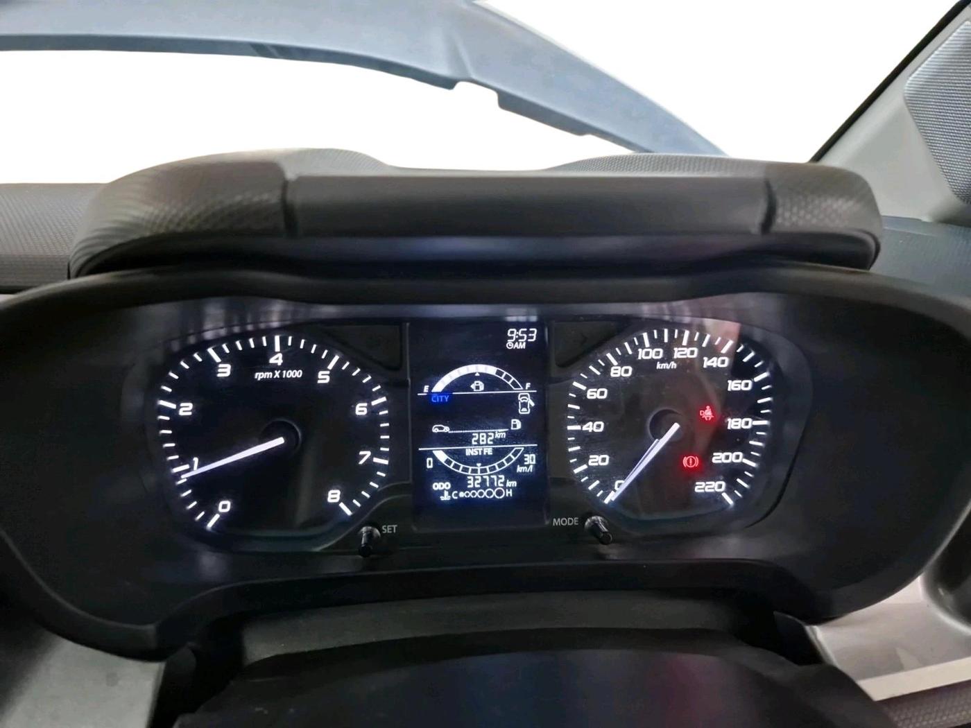 2022 Tata ALTROZ XZ PETROL, Petrol, Manual, 32,772 km, interior