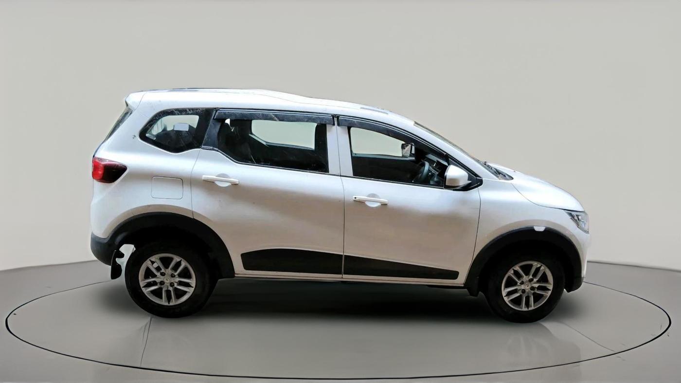 2020 Renault TRIBER RXL AMT, Petrol, Automatic, 32,377 km, exterior