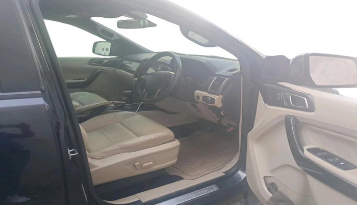 2020 Ford Endeavour TITANIUM PLUS 2.0 4X2 AT SUNROOF, Diesel, Automatic, 73,269 km, interior