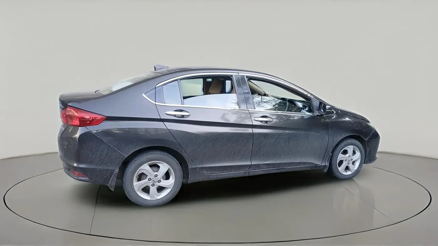 2015 Honda City 1.5L I-DTEC V, Diesel, Manual, 2,86,884 km, exterior