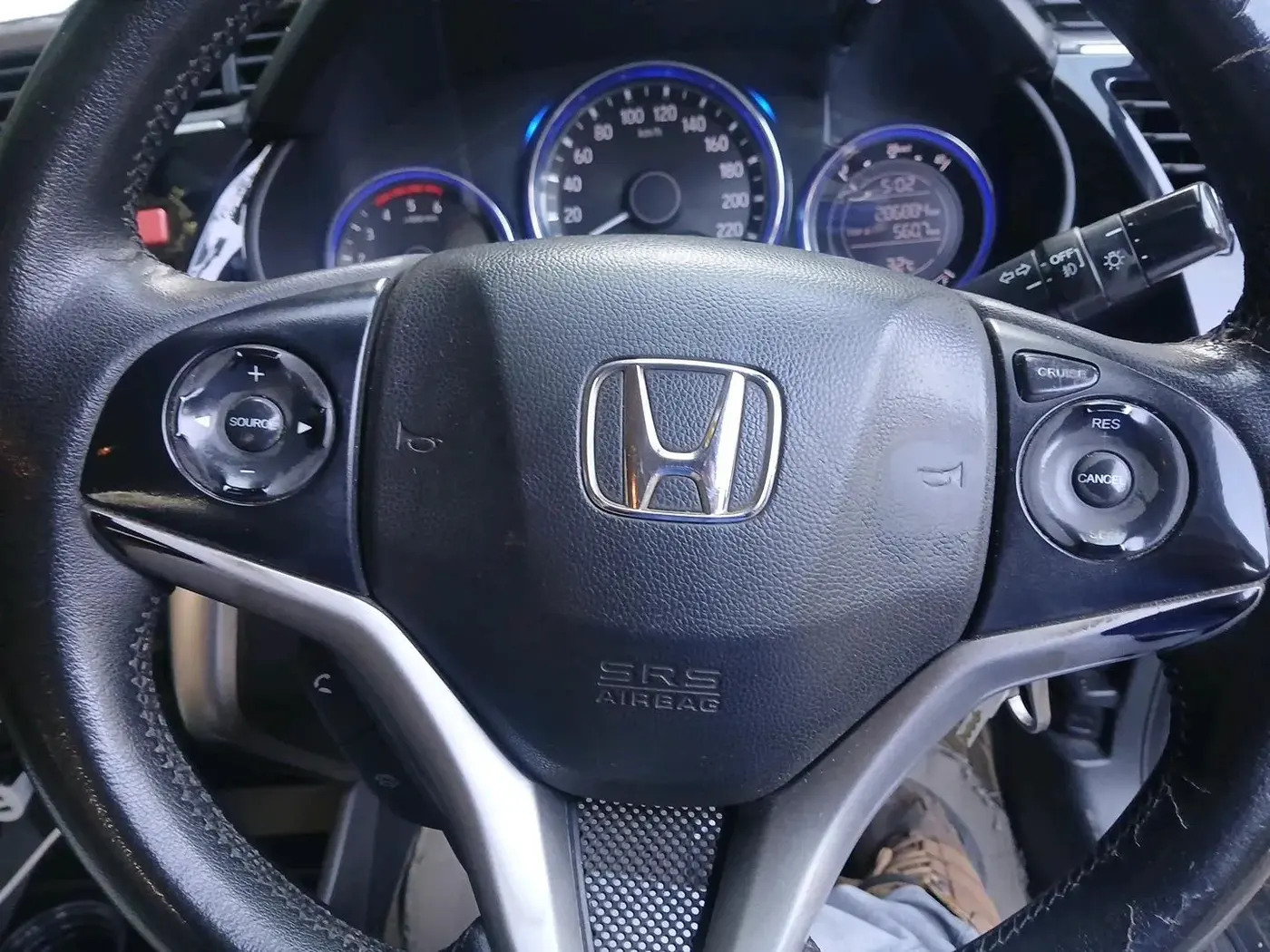 2015 Honda City 1.5L I-DTEC V, Diesel, Manual, 2,86,884 km, interior
