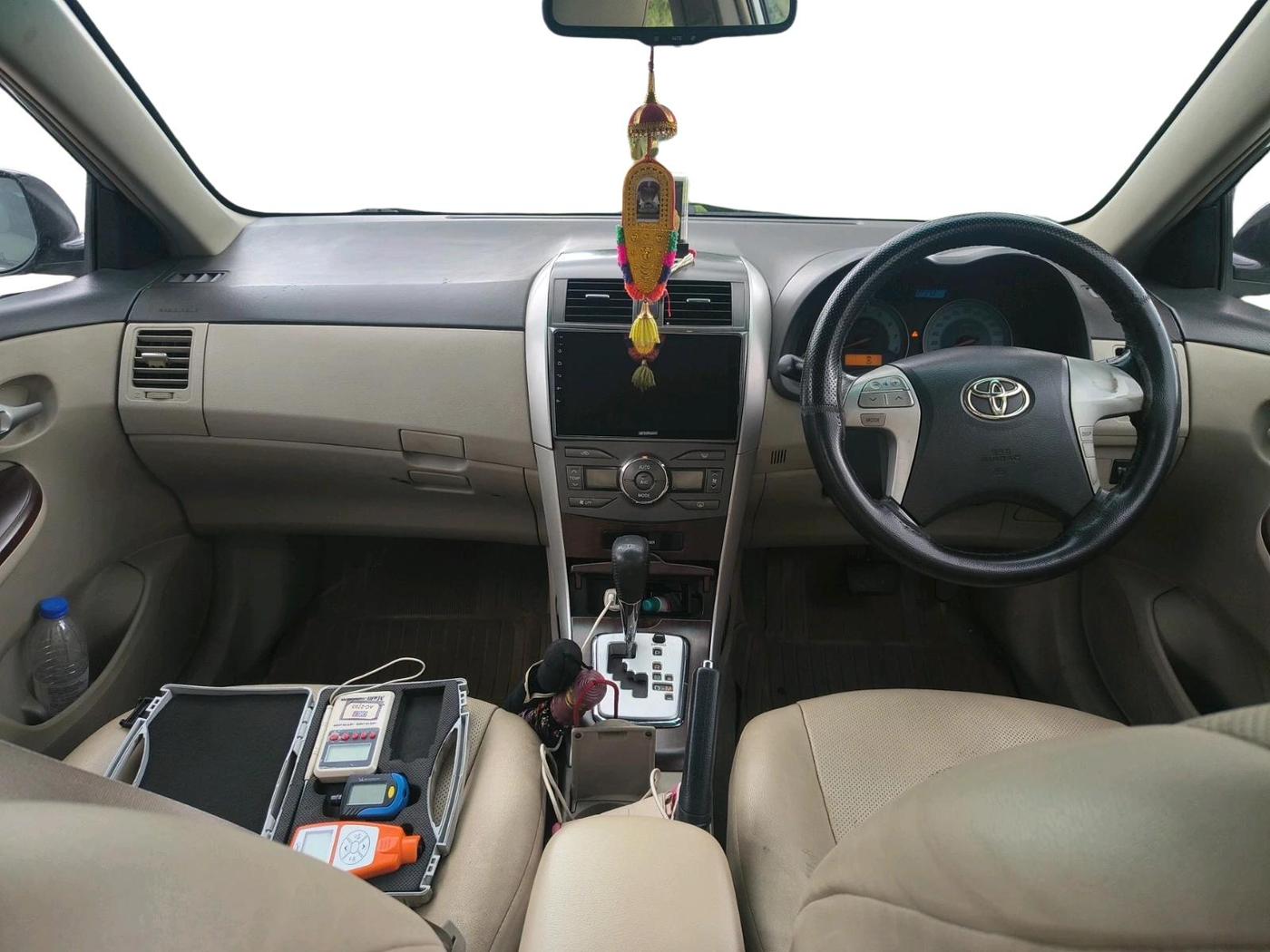 2013 Toyota Corolla Altis G AT PETROL, Petrol, Automatic, 68,242 km, interior