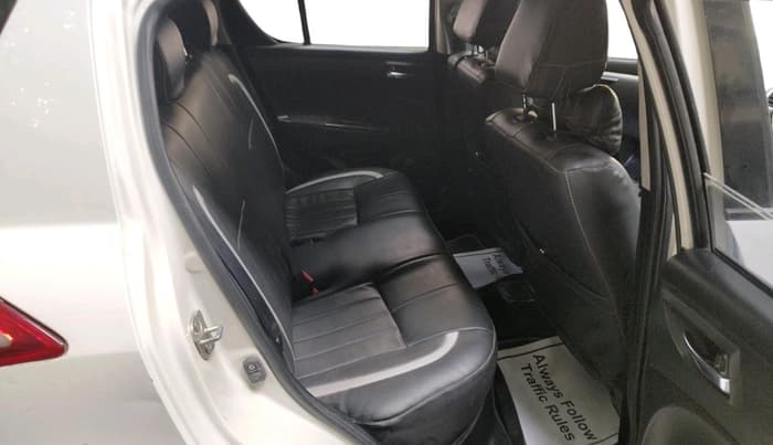 2013 Maruti Swift VDI, Diesel, Manual, 1,13,938 km, interior