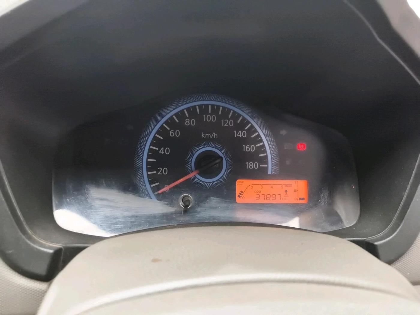 2016 Datsun Redi Go T (O), CNG, Manual, 37,897 km, interior