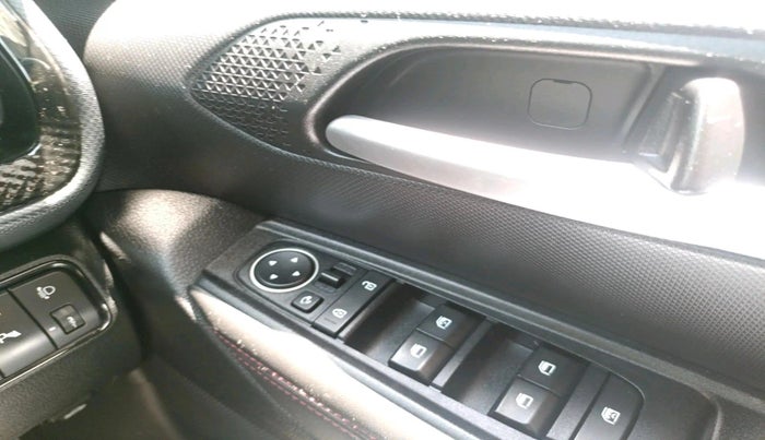 2020 KIA SONET GTX PLUS 1.0 DCT, Petrol, Automatic, 39,018 km, interior