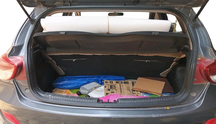 2015 Hyundai Grand i10 ASTA AT 1.2 KAPPA VTVT, Petrol, Automatic, 63,853 km, exterior