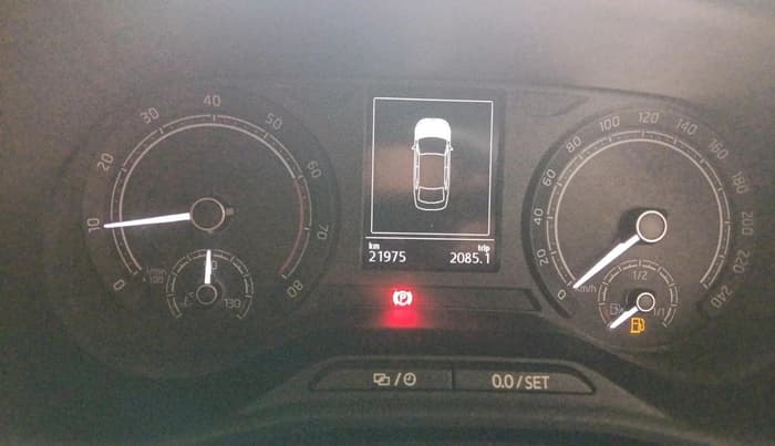 2023 Skoda SLAVIA AMBITION 1.0L TSI MT, Petrol, Manual, 21,975 km, interior