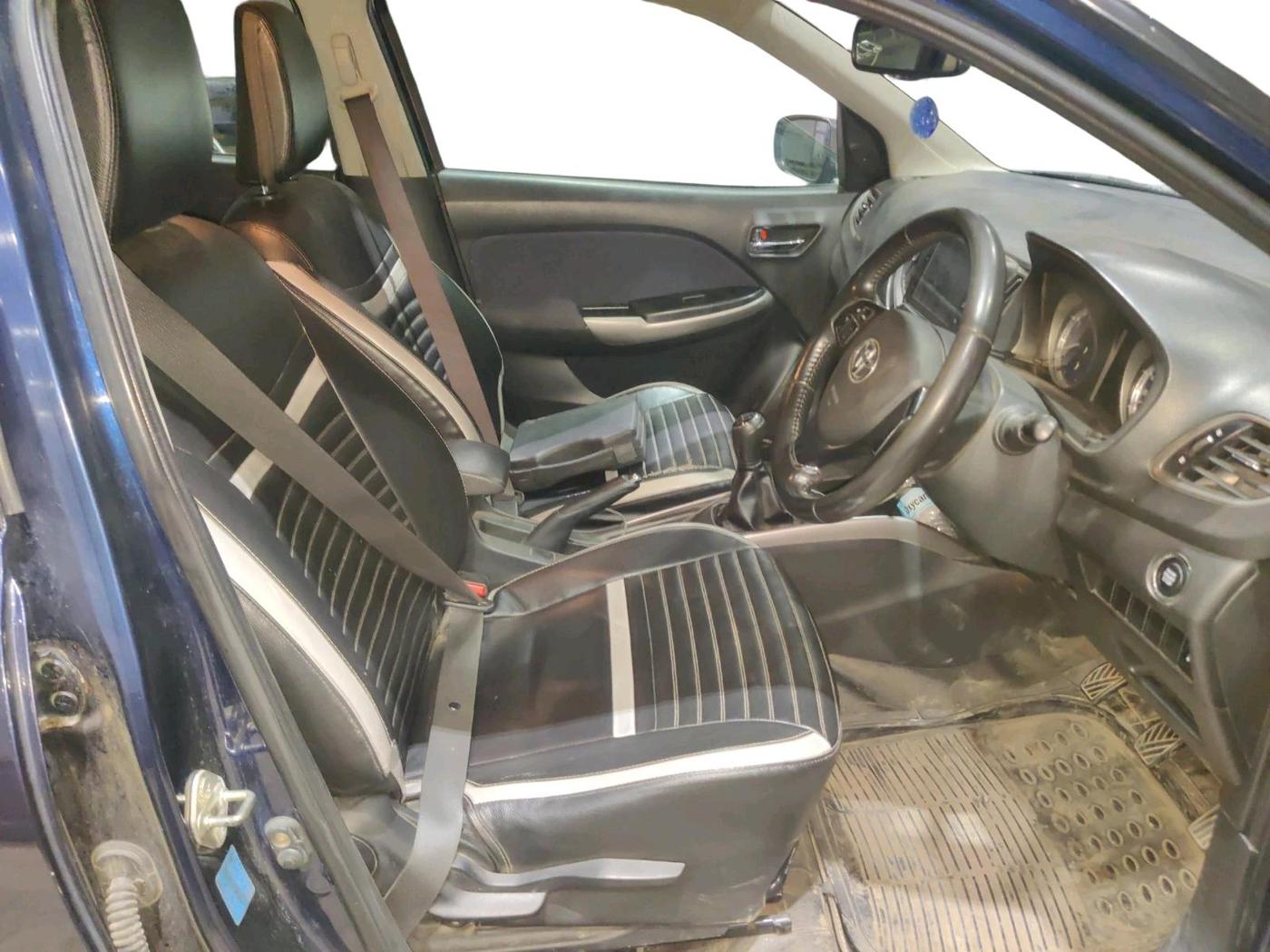 2019 Toyota Glanza V, Petrol, Manual, 1,05,440 km, interior