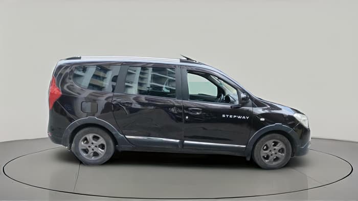 2015 Renault Lodgy 110 PS RXZ STEPWAY 7 STR, Diesel, Manual, 80,943 km, exterior
