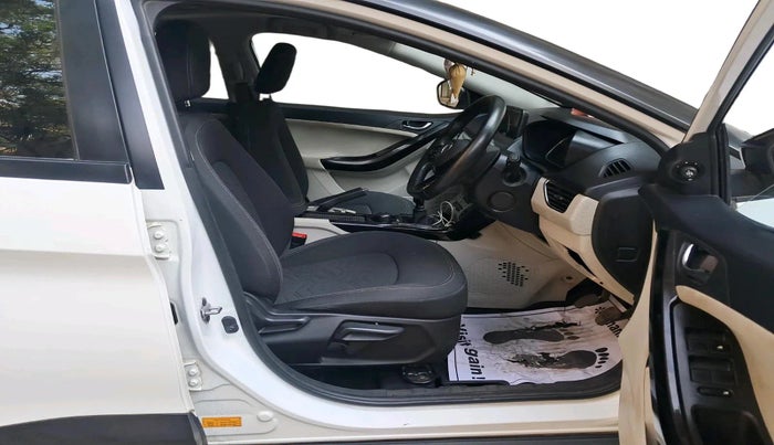 2023 Tata NEXON XZ PLUS PETROL SUNROOF, Petrol, Manual, 15,649 km, interior