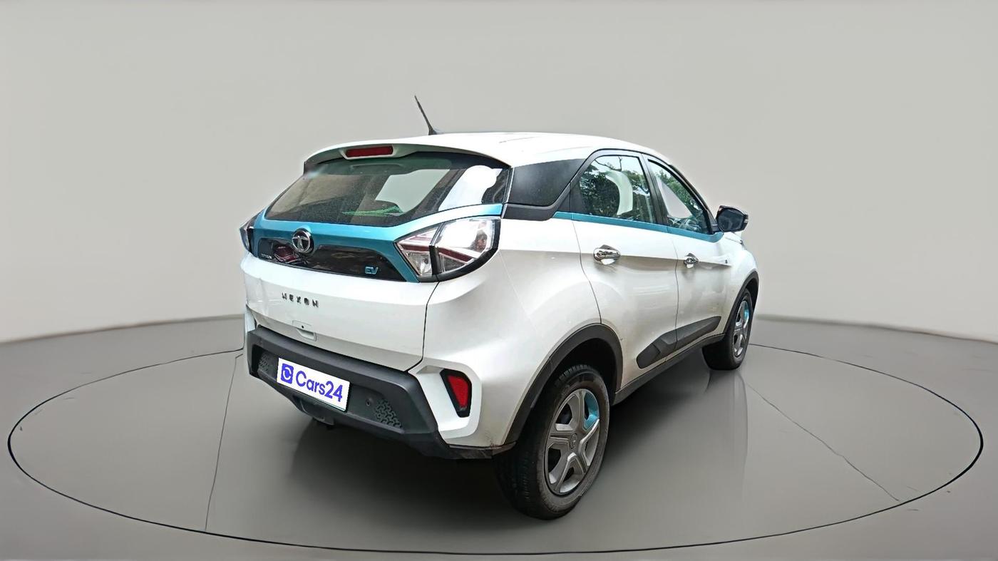 2021 Tata NEXON EV XM, Electric, Automatic, 21,972 km, exterior