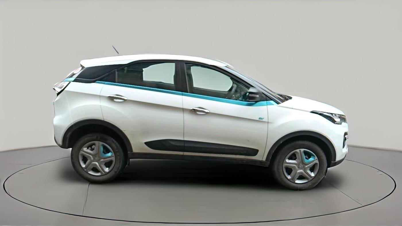 2021 Tata NEXON EV XM, Electric, Automatic, 21,972 km, exterior