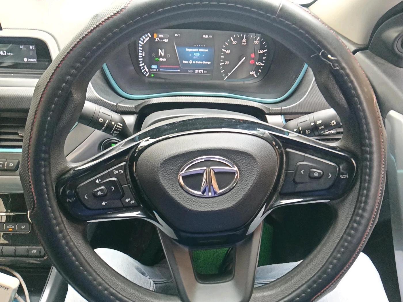 2021 Tata NEXON EV XM, Electric, Automatic, 21,972 km, interior