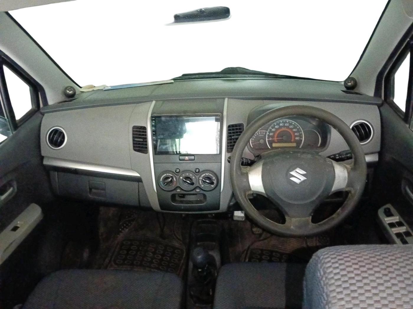 2011 Maruti Wagon R 1.0 VXI, Petrol, Manual, 1,08,199 km, interior