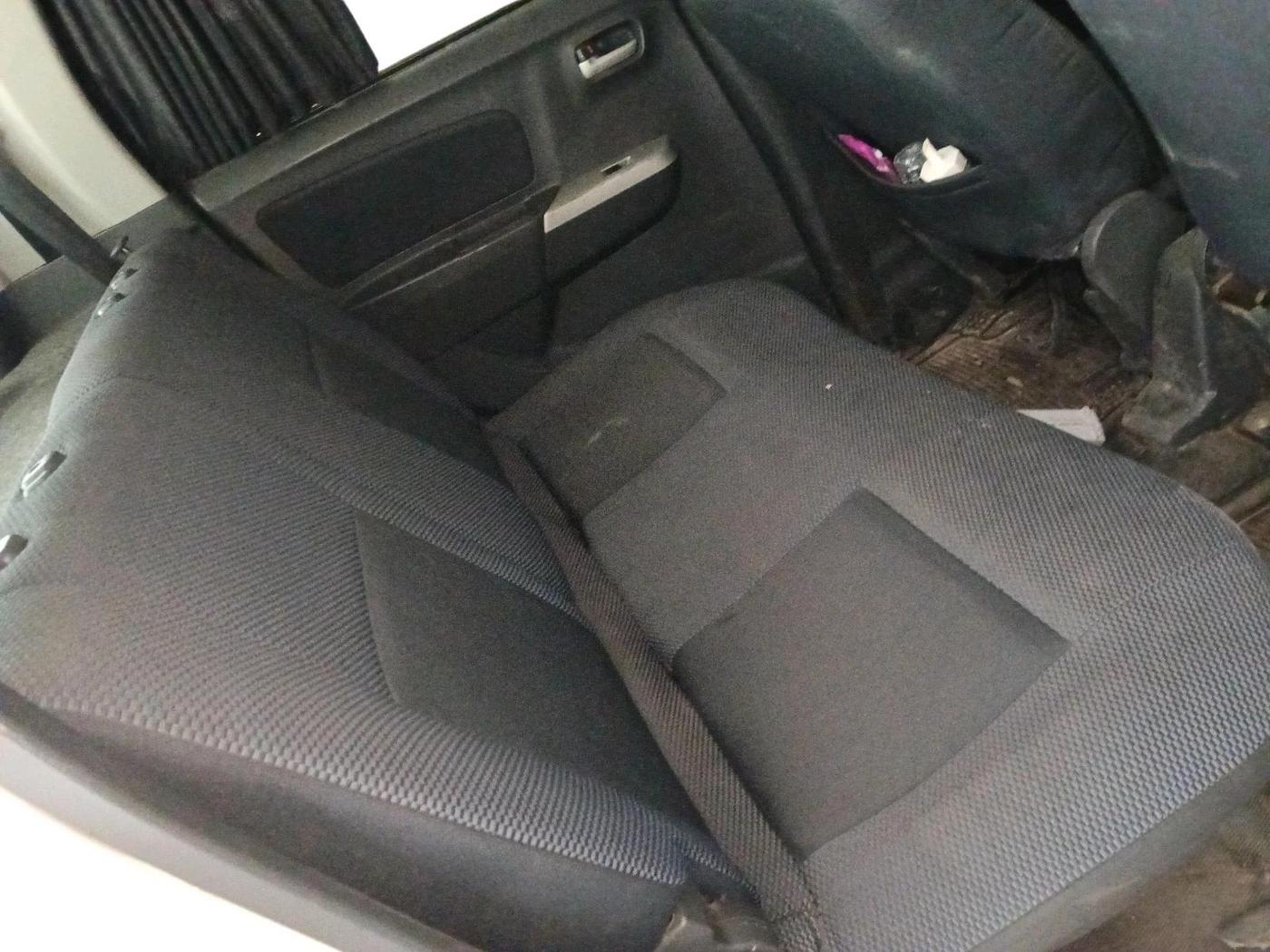 2011 Maruti Wagon R 1.0 VXI, Petrol, Manual, 1,08,199 km, interior
