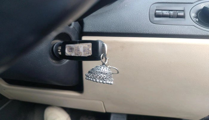 2017 Skoda Rapid AMBITION 1.6 MPI MT, Petrol, Manual, 1,21,613 km, interior