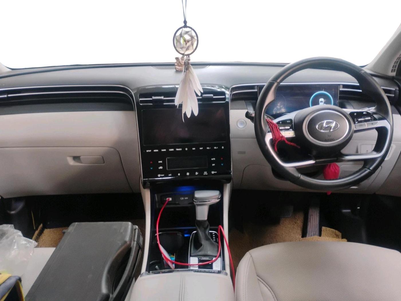2024 Hyundai Tucson SIGNATURE 2.0 AT DIESEL, Diesel, Automatic, 37,386 km, interior