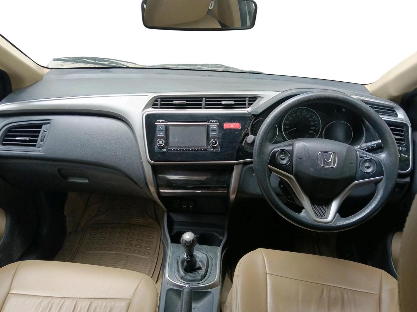 2015 Honda City 1.5L I-VTEC V MT, Petrol, Manual, 33,498 km, interior