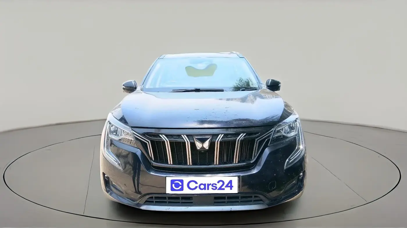 2023 Mahindra XUV700 AX 7 LUXURY D AWD AT 7 STR, Diesel, Automatic, 41,684 km, exterior