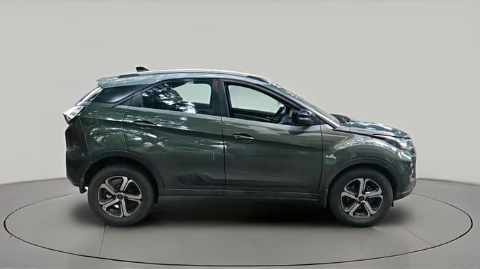 2021 Tata NEXON XZA PLUS (O) DIESEL, Diesel, Automatic, 1,16,685 km, exterior