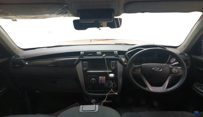 2018 Mahindra KUV 100 NXT K8 P 6 STR, Petrol, Manual, 20,764 km, interior