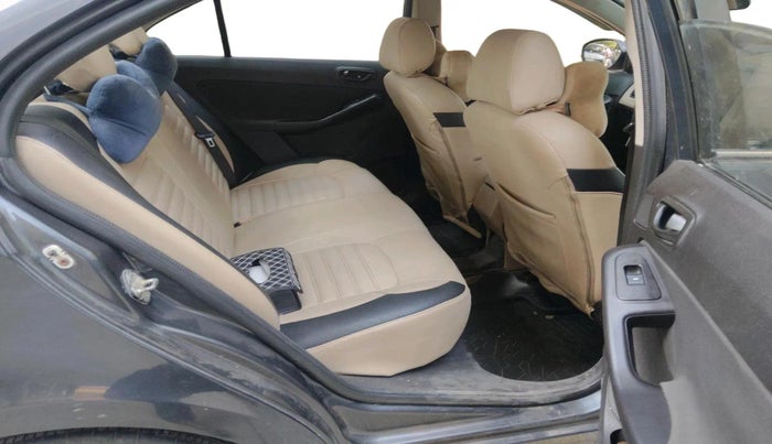 2014 Tata Zest XMS PETROL, Petrol, Manual, 74,714 km, interior
